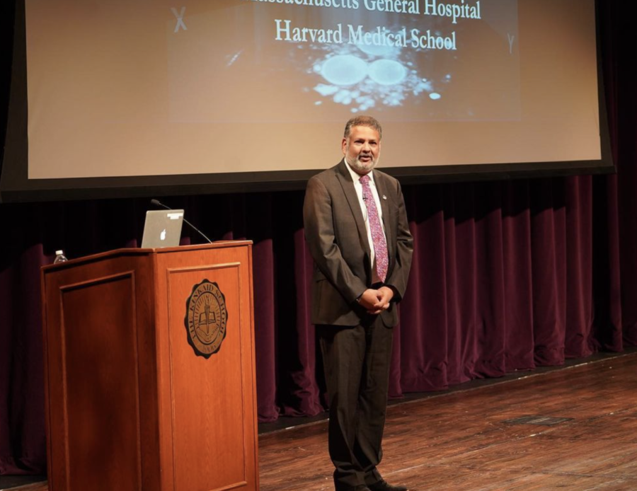 Dr. Jatin Vyas, '85 spoke to the Upper School at assembly. 