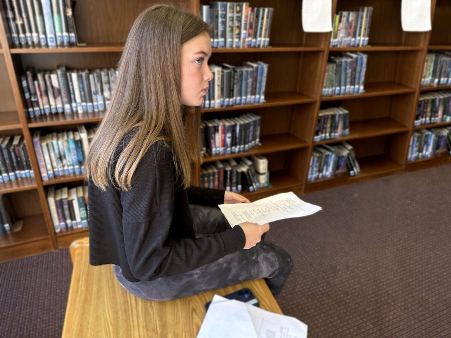 Sika Hounfodji (sophomore) reads out her lines with Max Roeder (sophomore). “I love acting and directing! it was even more helpful than I thought it would be.”  - Sika says. 